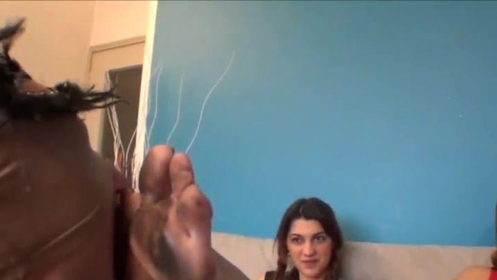 TramplingFetishShow - DIrty Feet Cleaning 2